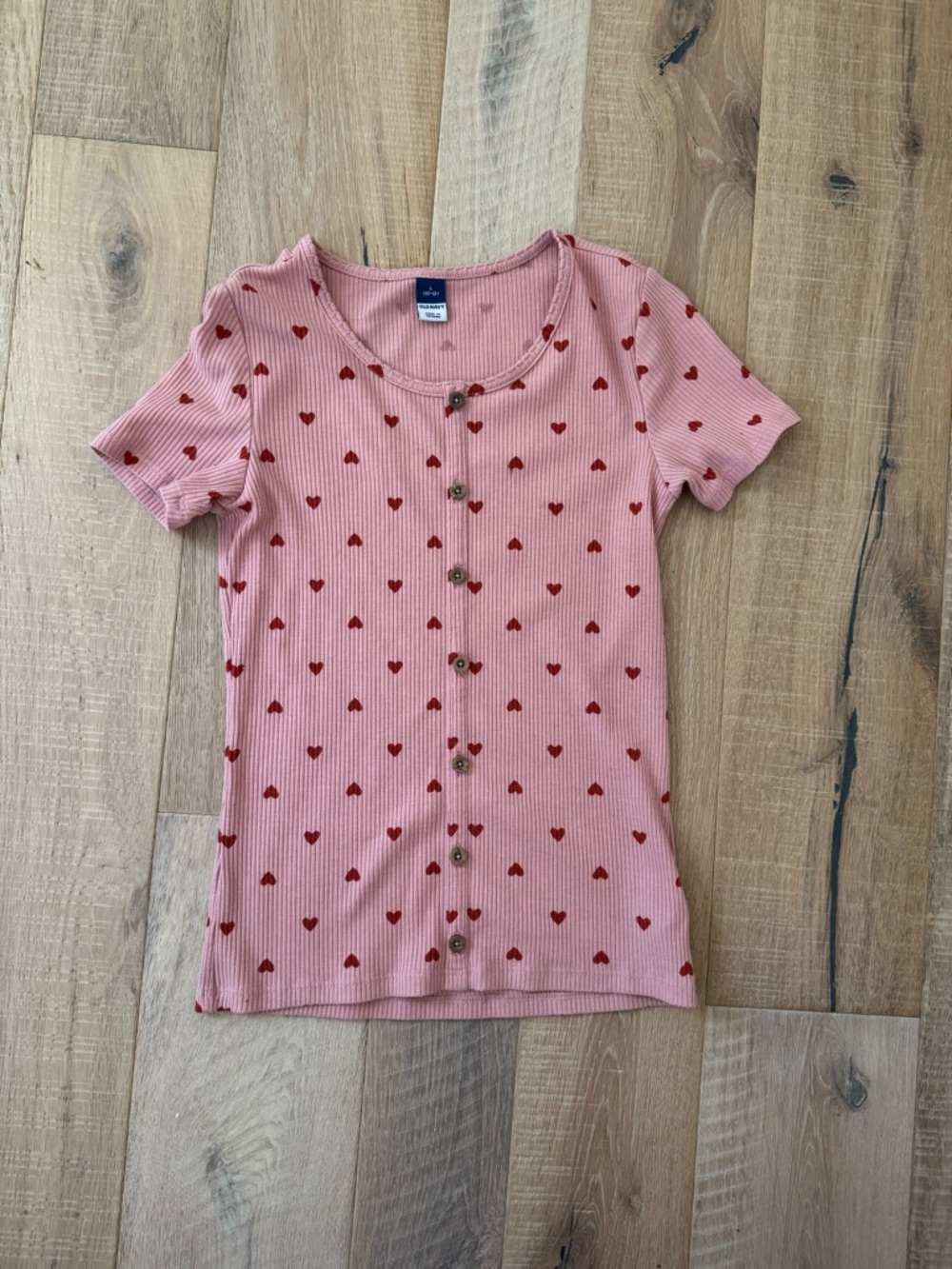 Old Navy Pink Short Sleeve Ribbed Tee with Red Heart Print